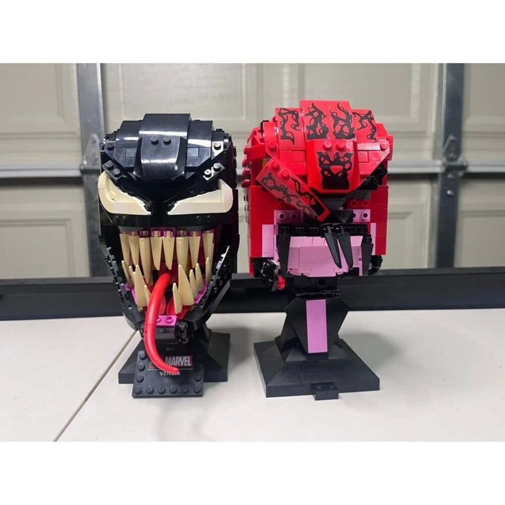 LEGO Marvel Venom and Carnage sets